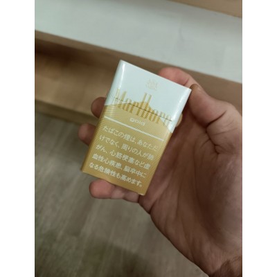 Marlboro Gold Япония (1 пачка) Marlboro Gold Япония (1 пачка)
